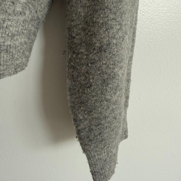 Kate Spade Embellished Sweater (Size L Great Condition) - Picture 7 of 16